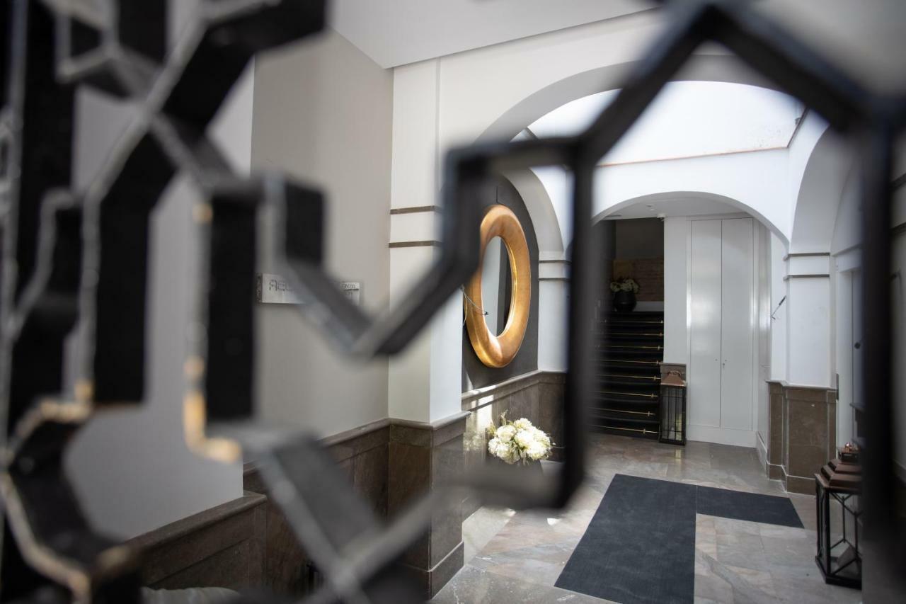 Bibo Suites Plaza Nueva غرناطة المظهر الخارجي الصورة