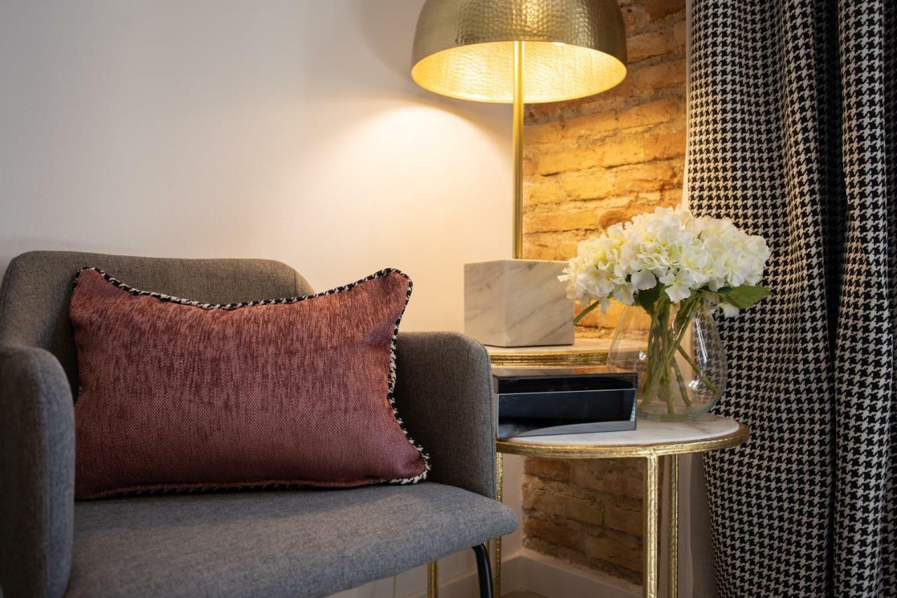 Bibo Suites Plaza Nueva غرناطة المظهر الخارجي الصورة